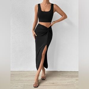 Solid Tank Top & Twist Front Split Thigh Skirt